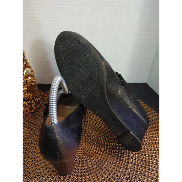 Nurture Hells Mary Jane Wedge Size 7M - Picture 5 of 5